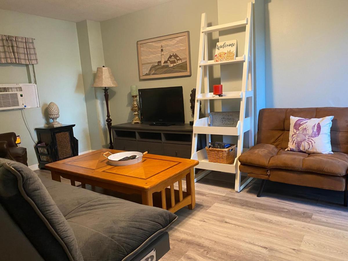 3 Bedroom House Fenced Backyard Private Patio Areas Grill Firepit Plenty Parking! Quick Access 10 Min To Beach Airport Delray West Palm Лейк-Ворт Екстер'єр фото