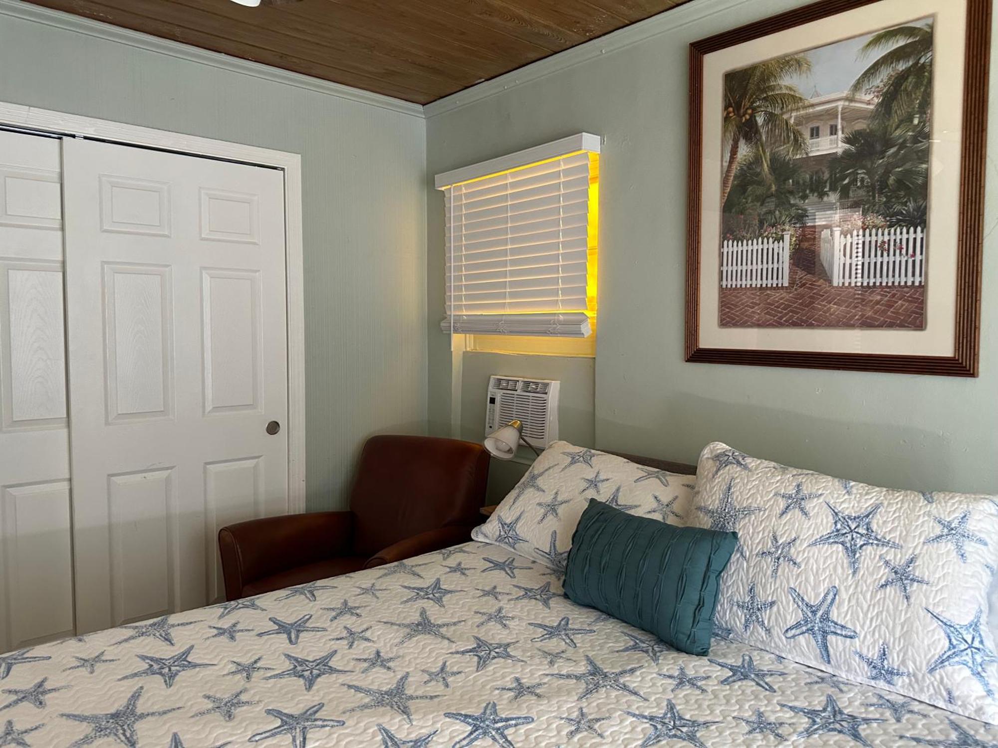 3 Bedroom House Fenced Backyard Private Patio Areas Grill Firepit Plenty Parking! Quick Access 10 Min To Beach Airport Delray West Palm Лейк-Ворт Екстер'єр фото