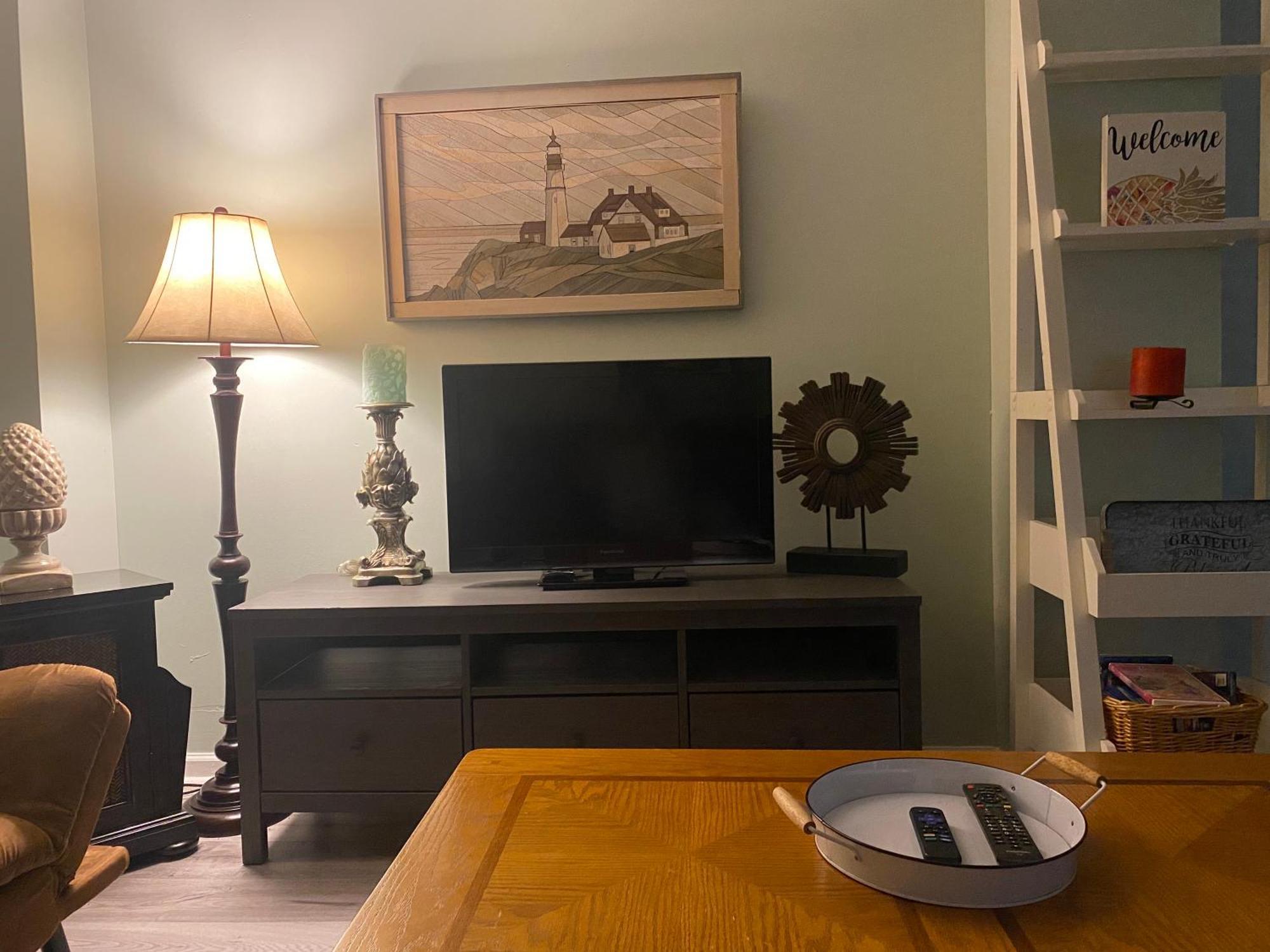 3 Bedroom House Fenced Backyard Private Patio Areas Grill Firepit Plenty Parking! Quick Access 10 Min To Beach Airport Delray West Palm Лейк-Ворт Екстер'єр фото